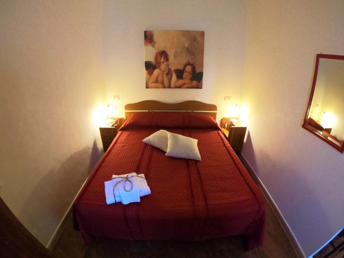Le Stanze Di Ricci - Affittacamere Low Cost Lesina Exteriör bild
