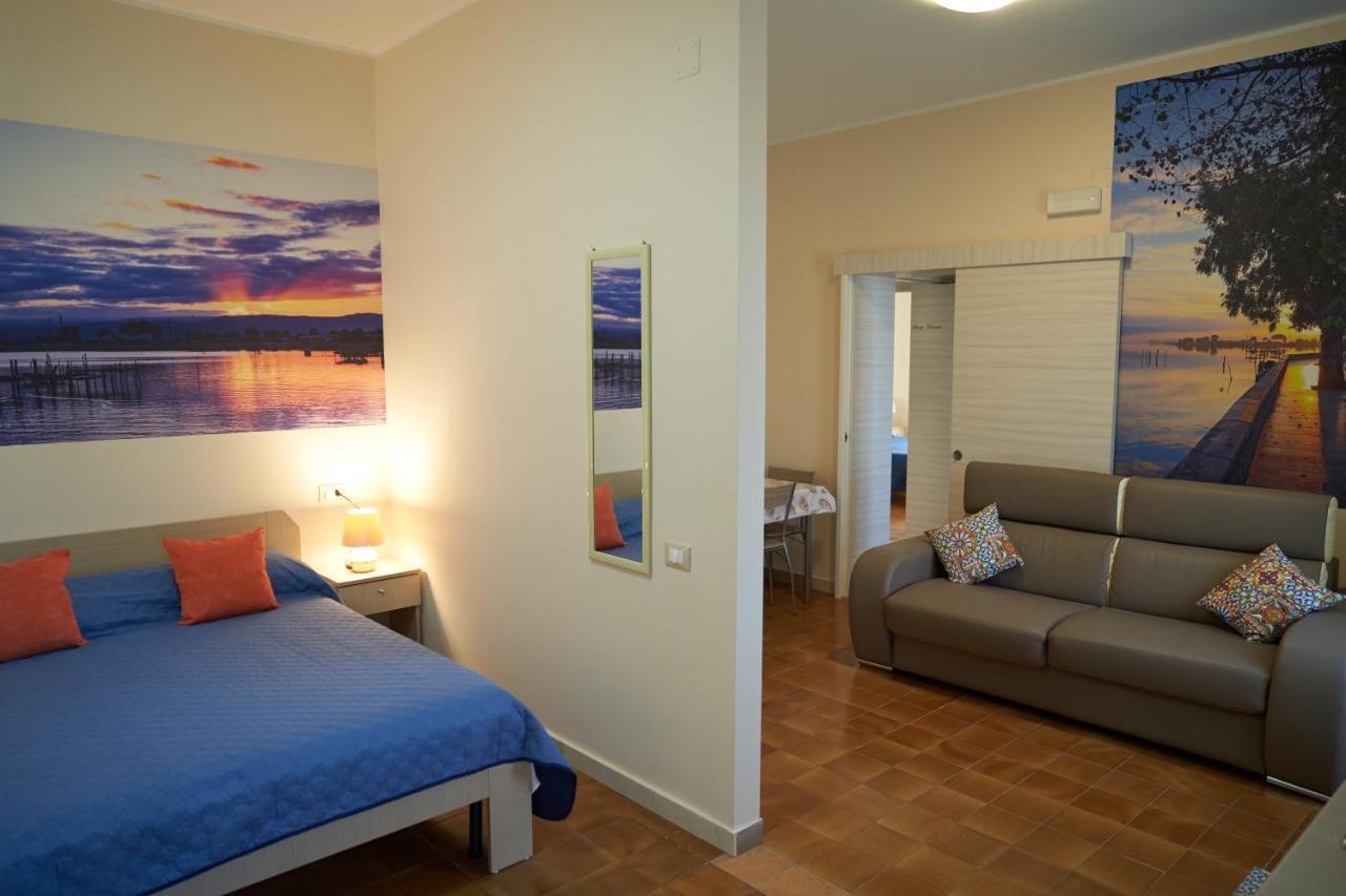 Le Stanze Di Ricci - Affittacamere Low Cost Lesina Exteriör bild